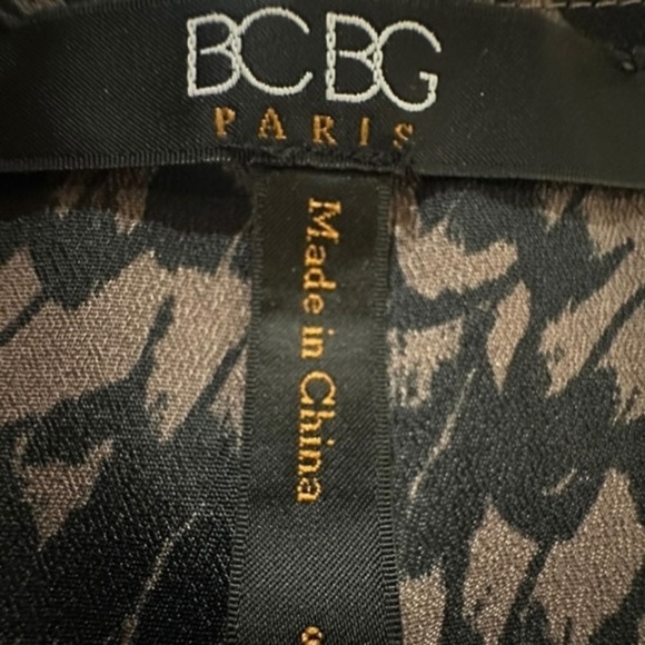 BCBG Paris Women’s Long Sleeve Black & Tan Printed Fairy Flowing Blouse - Size S - Picture 4 of 7